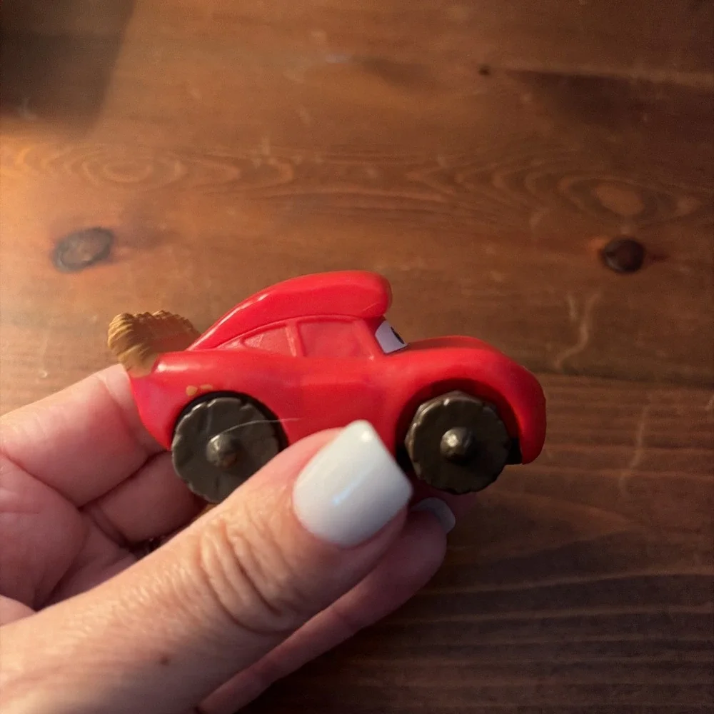 LOT OF 6 DISNEY PIXAR CARS TOYS